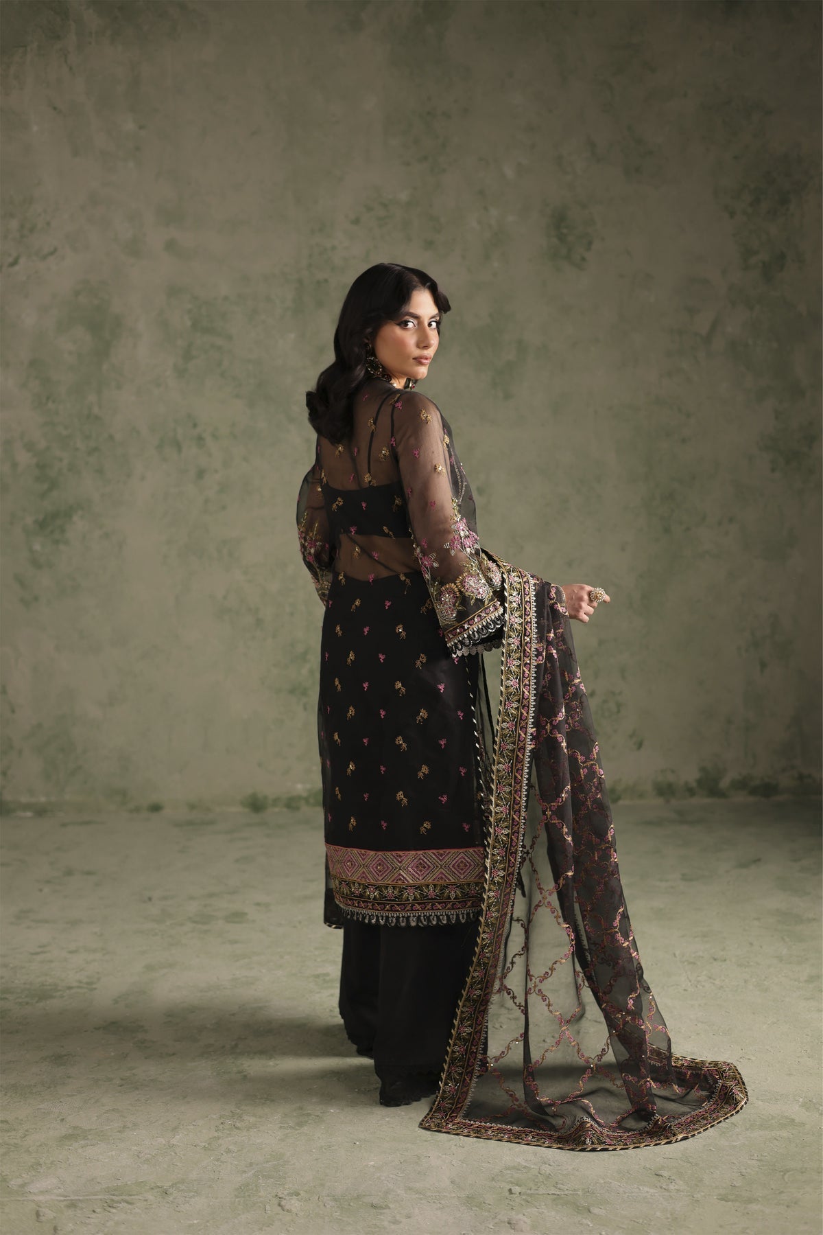 Imran Ramzan | Esmeree Wedding Formals | Ivresse Encanto, image 2