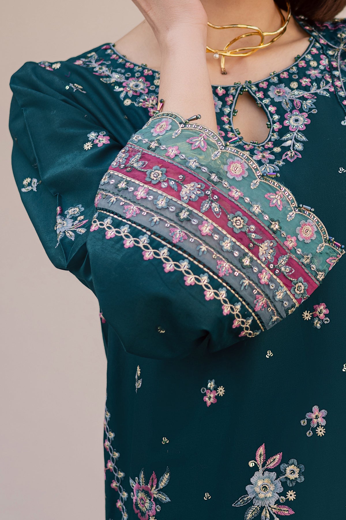 Batik | Feyre Luxury Lawn Eid Edit 26' | Ivy Bloom 3Pc-7