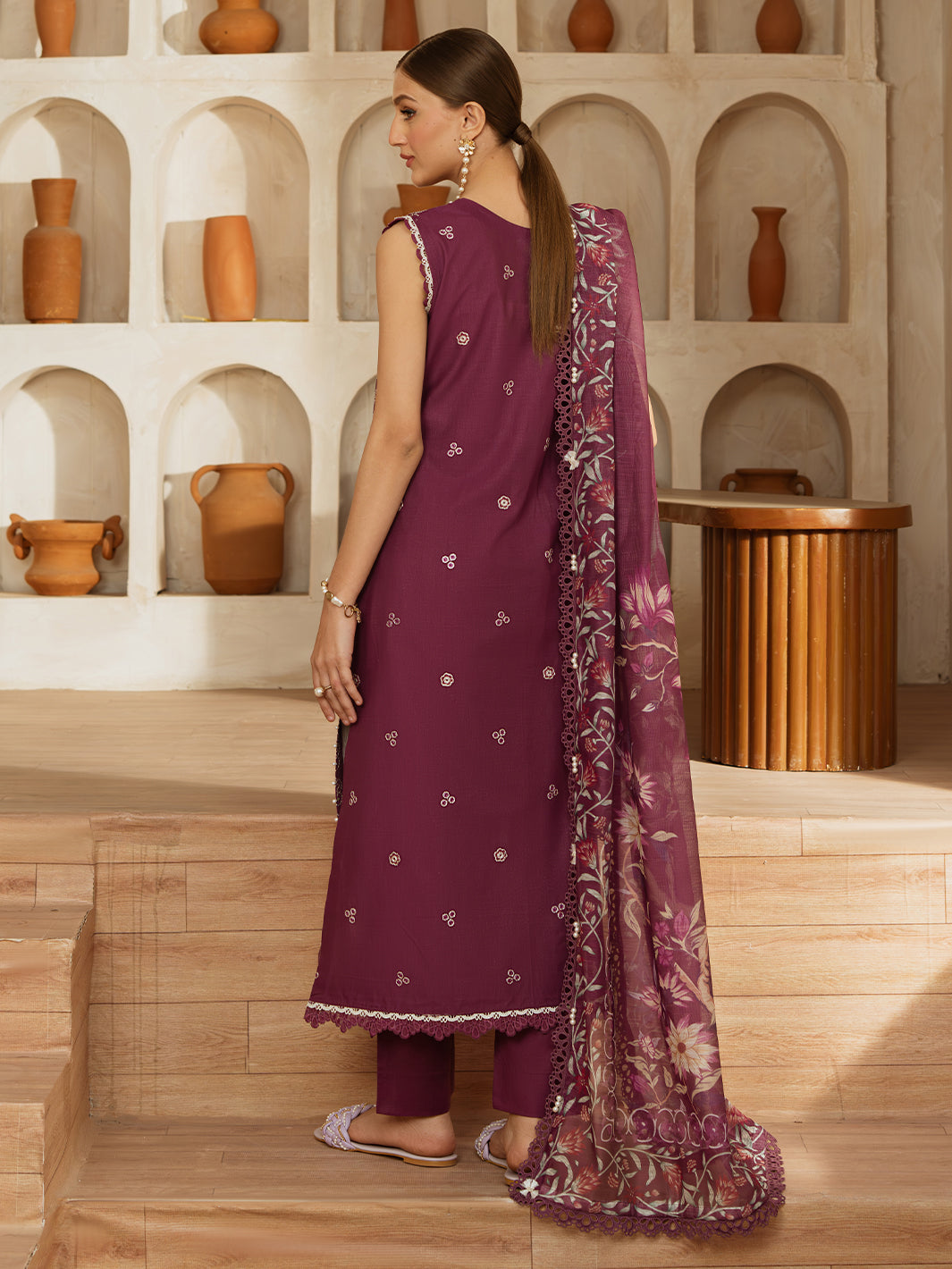 Mahnur | Florence Luxury Lawn 25 | IZNA -  Mahnur Ladies Clothes - Original Designer Dress - House of Maryam