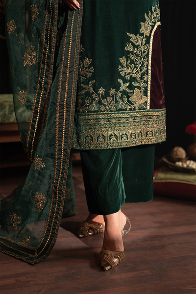 Iznik | Exclusive Velvet | IV-48 -  Iznik Formal - Original Designer Dress - House of Maryam