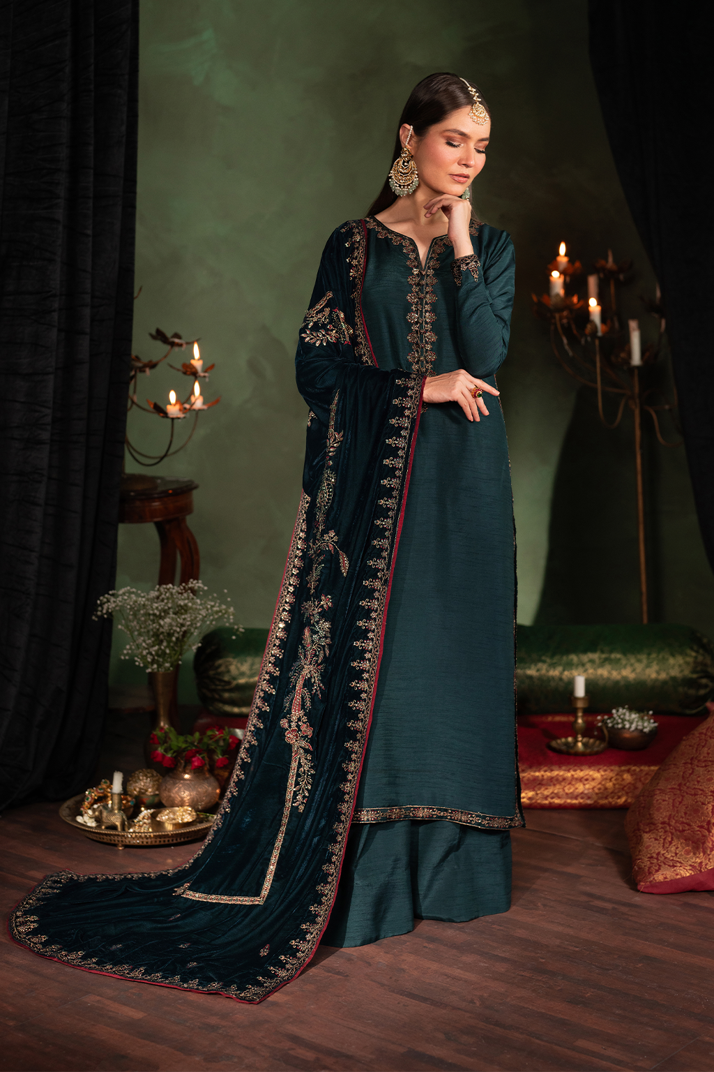 Iznik | Exclusive Velvet | IV-50 by Designer Iznik - House of Maryam - Pakistani Designer Ethnic Wear in {{ shop.shopifyCountryName }}