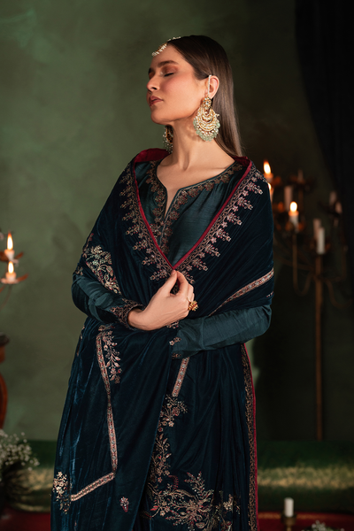 Iznik | Exclusive Velvet | IV-50 -  Iznik Ladies Clothes - Original Designer Dress - House of Maryam
