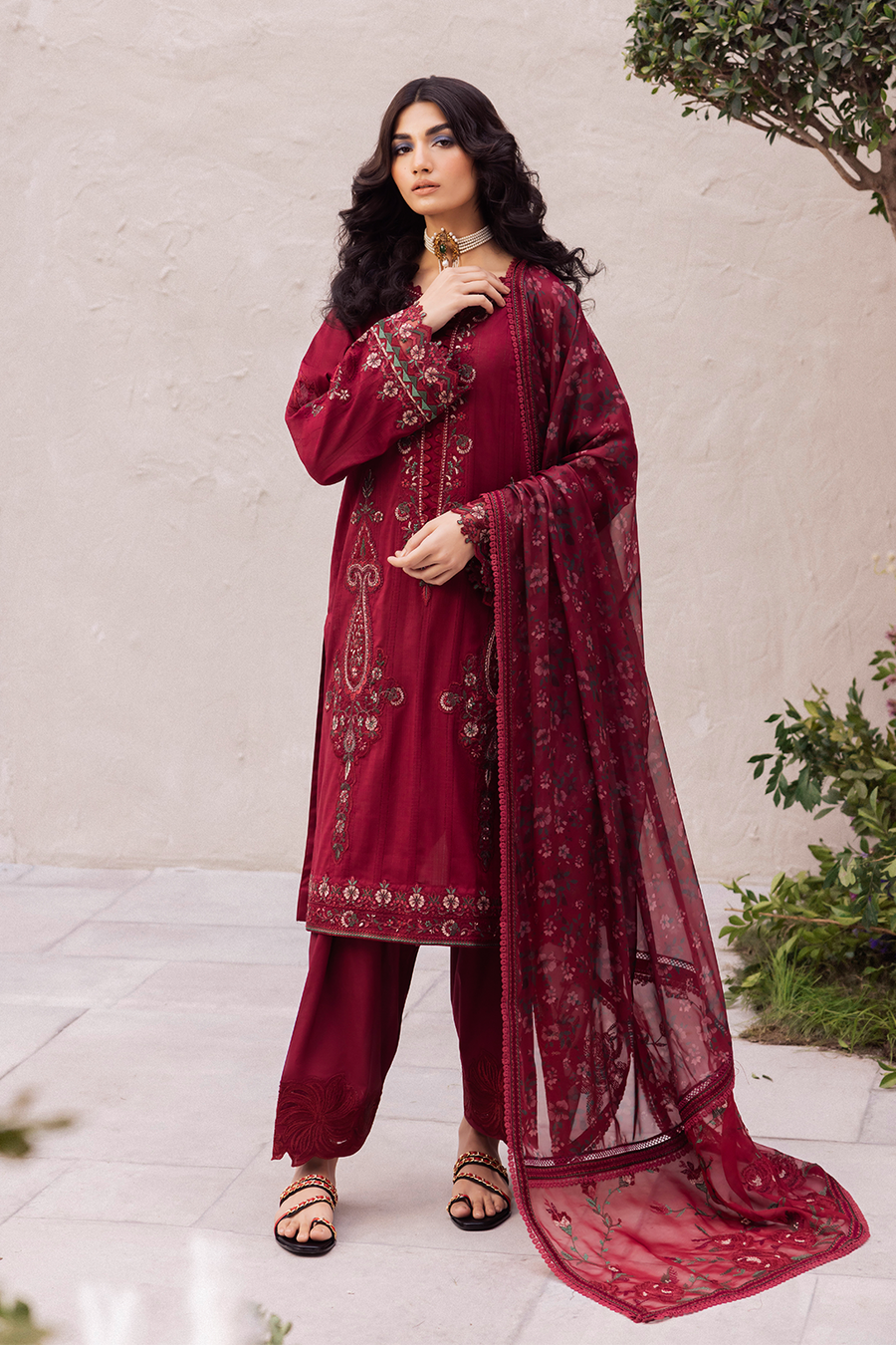 Iznik | Dahlia Embroidered Lawn | DL-01