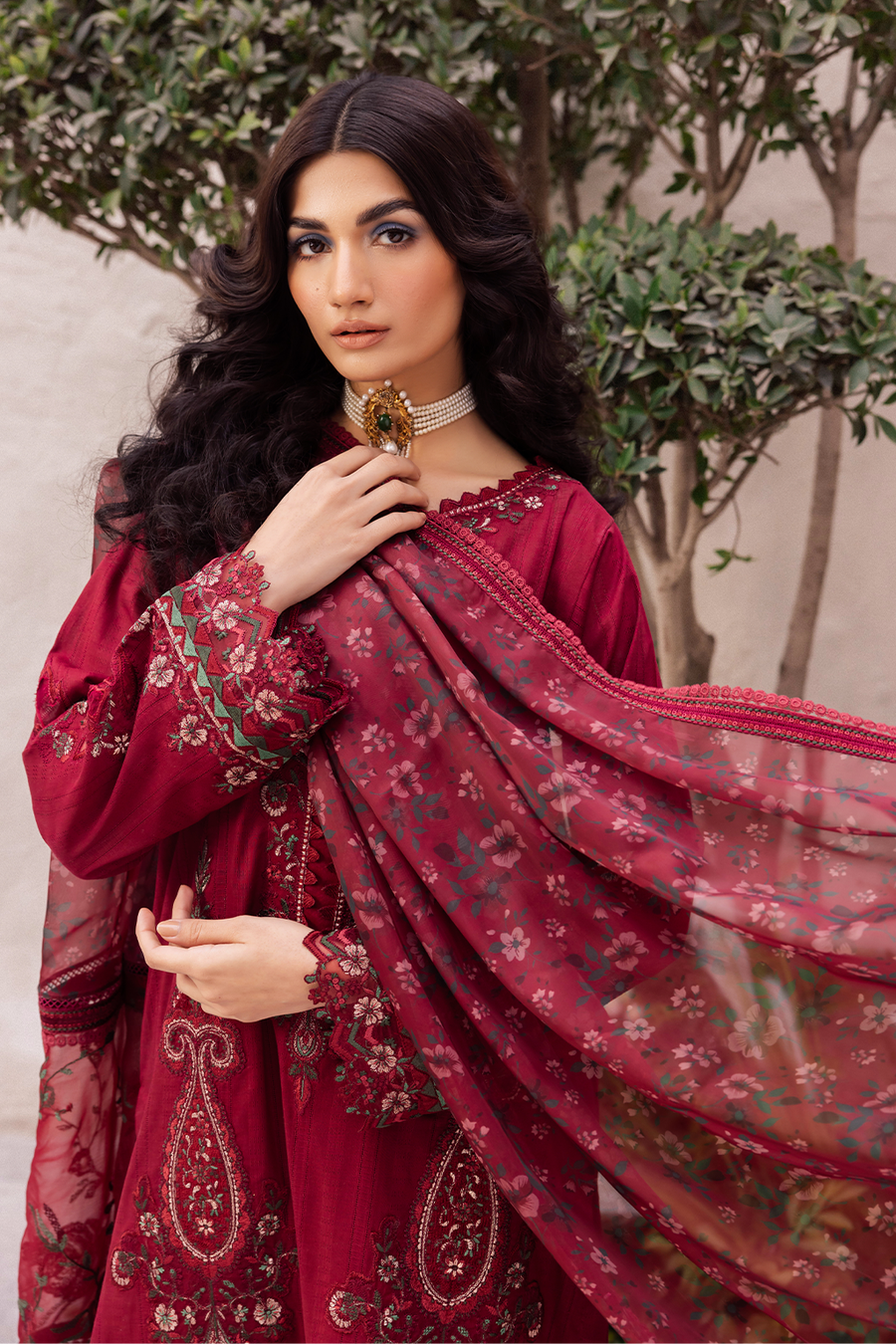 Iznik | Dahlia Embroidered Lawn | DL-01