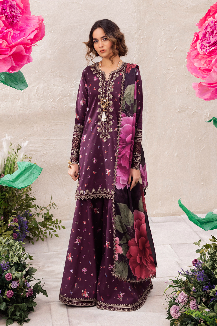 Iznik | Dahlia Embroidered Lawn | DL-06 by Designer Iznik - House of Maryam - Pakistani Designer Ethnic Wear in {{ shop.shopifyCountryName }}