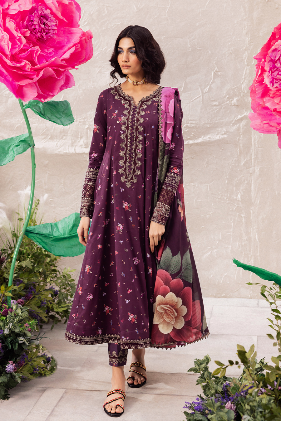 Iznik | Dahlia Embroidered Lawn | DL-06 by Designer Iznik - House of Maryam - Pakistani Designer Ethnic Wear in {{ shop.shopifyCountryName }}