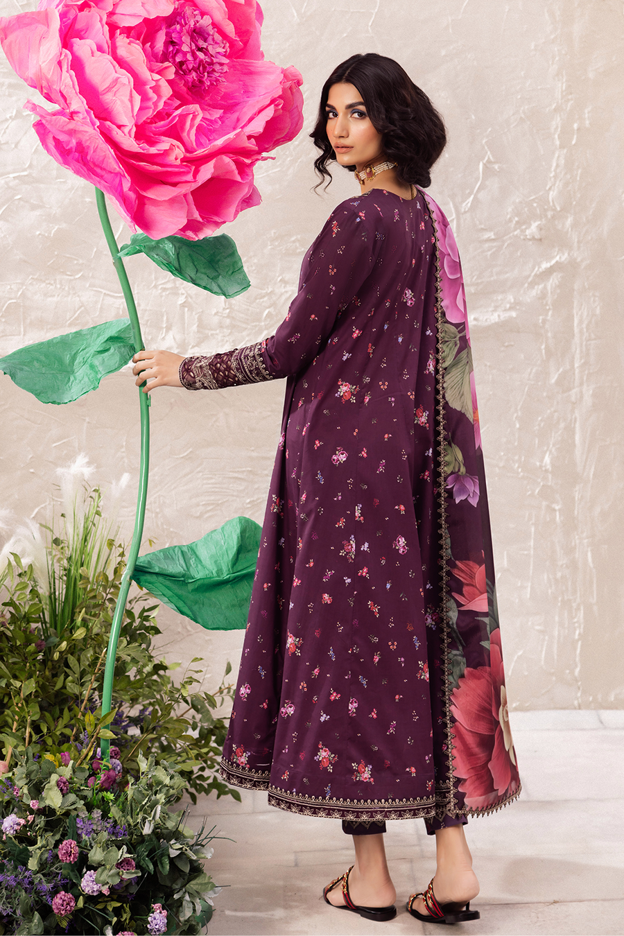 Iznik | Dahlia Embroidered Lawn | DL-06