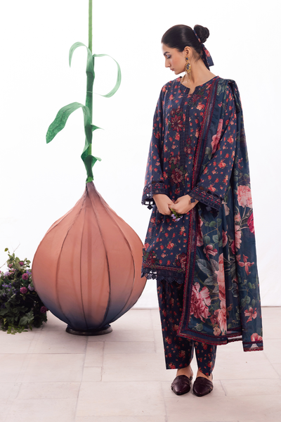 Iznik | Dahlia Embroidered Lawn | DL-07 -  Iznik Luxury - Original Designer Dress - House of Maryam