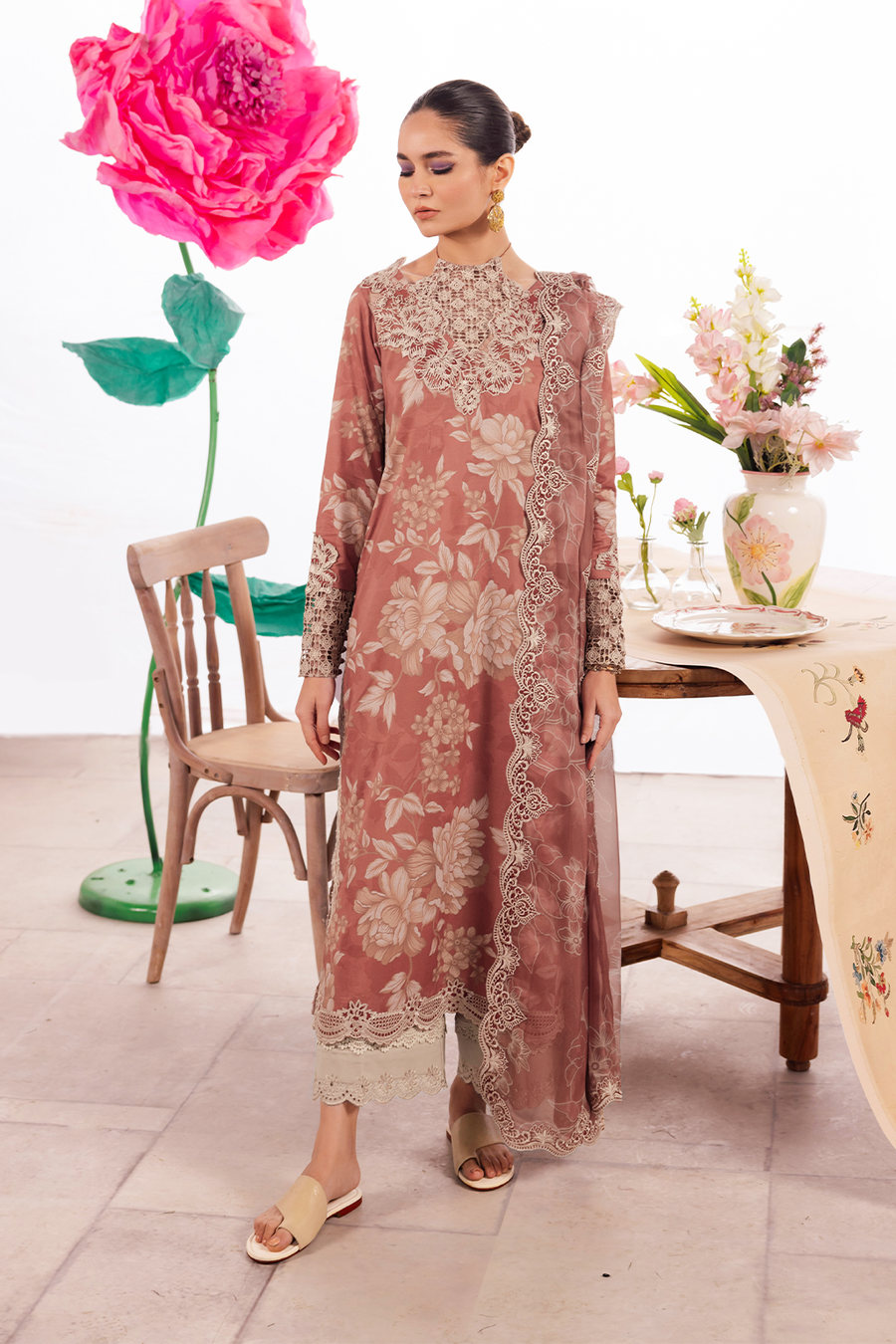 Iznik | Dahlia Embroidered Lawn | DL-12