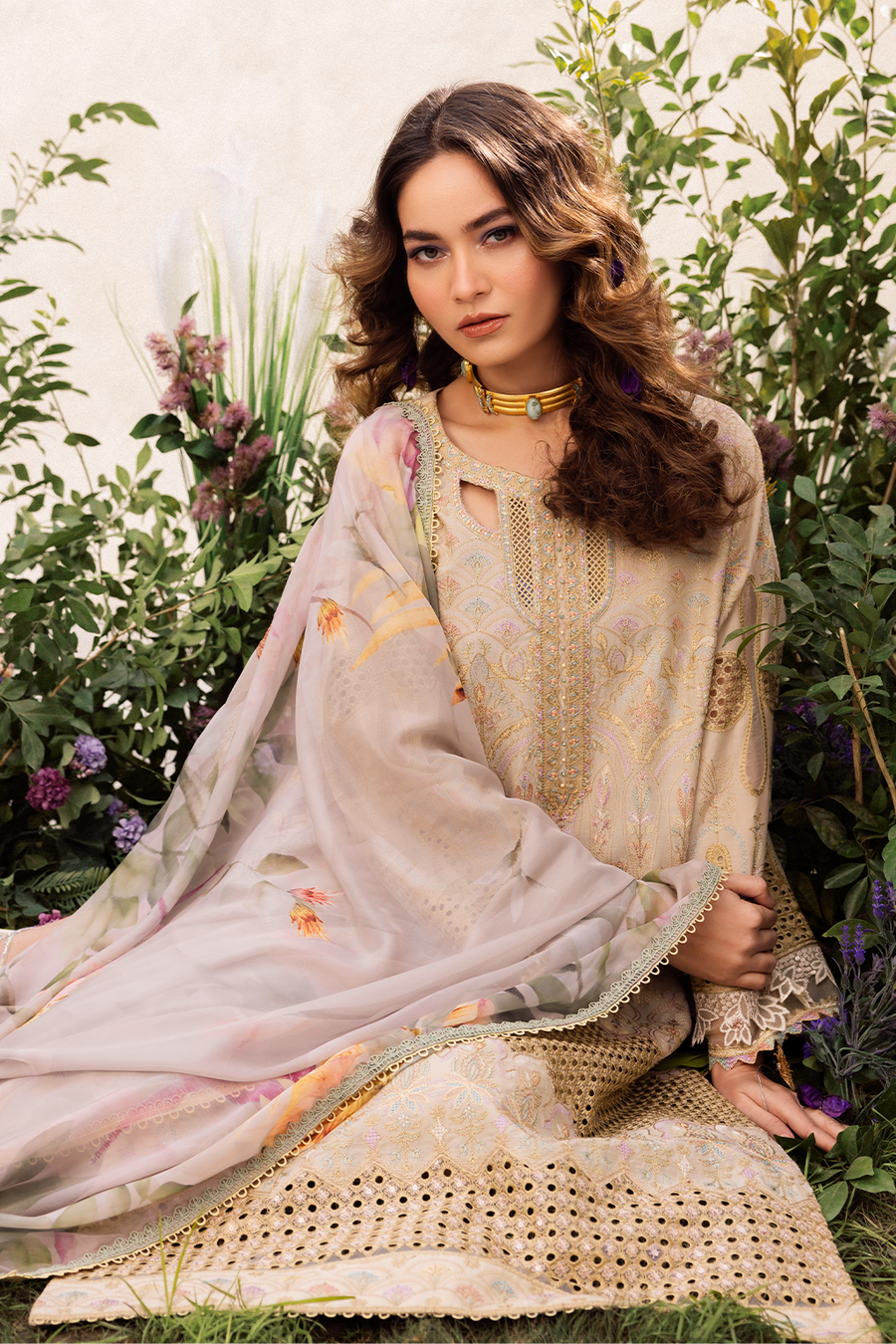 Iznik | Dahlia Embroidered Lawn | DL-03