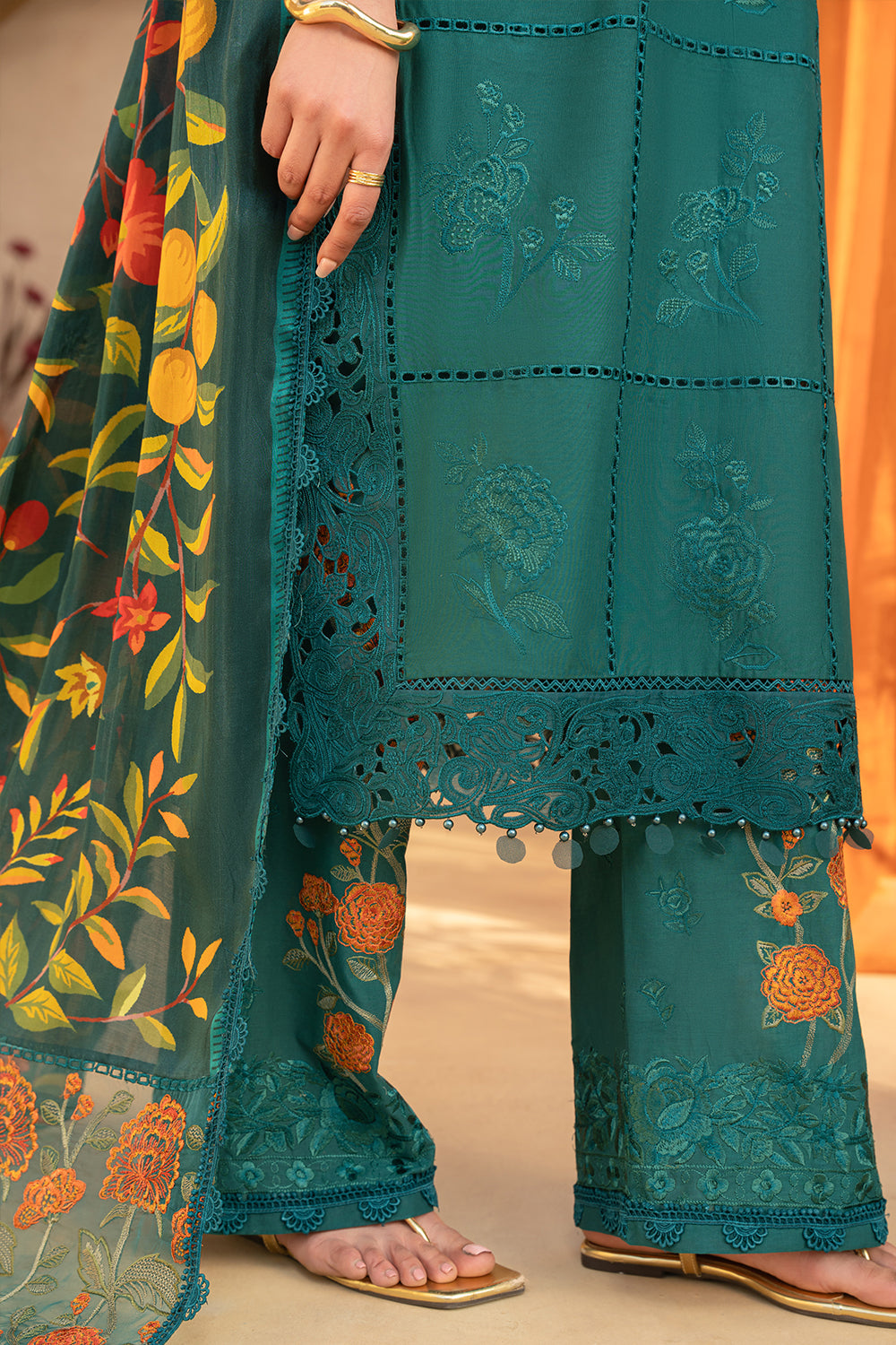 Saira Rizwan | Luxury Lawn 25 | LIRA-SRL25-10 -  Saira Rizwan Ladies Clothes - Original Designer Dress - House of Maryam