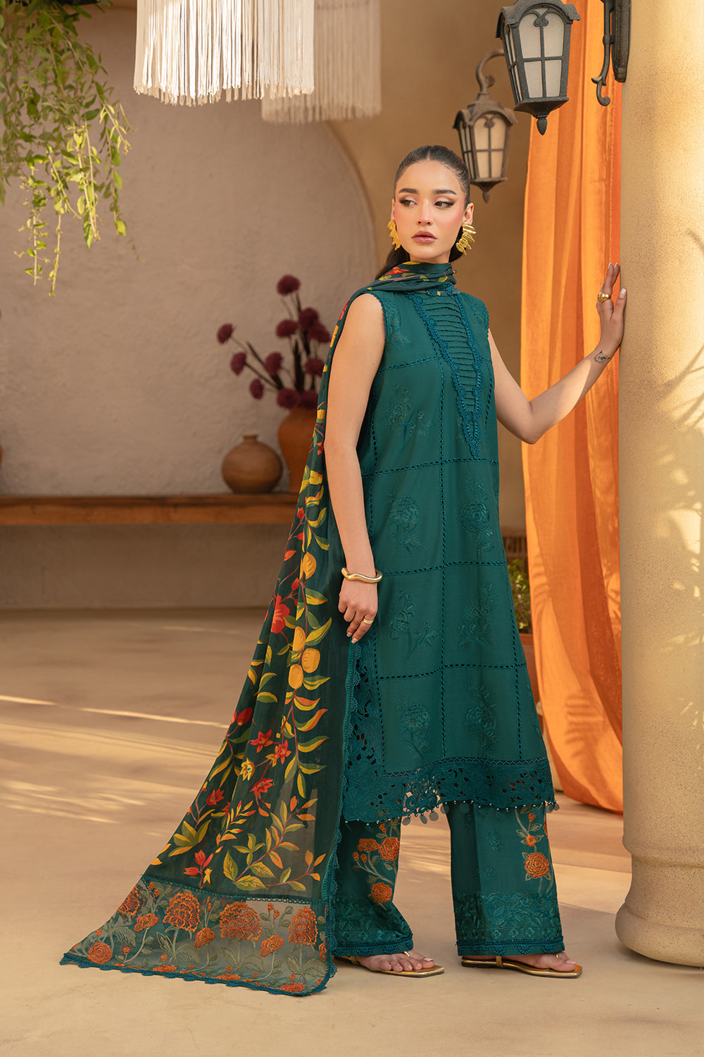 Saira Rizwan | Luxury Lawn 25 | LIRA-SRL25-10 -  Saira Rizwan Ladies Clothes - Original Designer Dress - House of Maryam