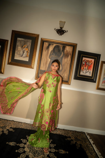 The Pink Tree Company | Blockem Formals | OASIS