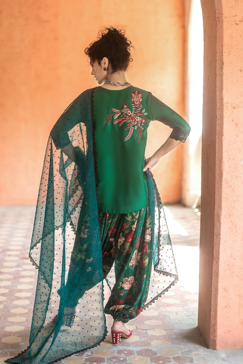 Zainab Chottani | Summer Edition 26 | Jade Mystique, image 2
