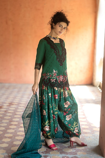 Zainab Chottani | Summer Edition 26 | Jade Mystique