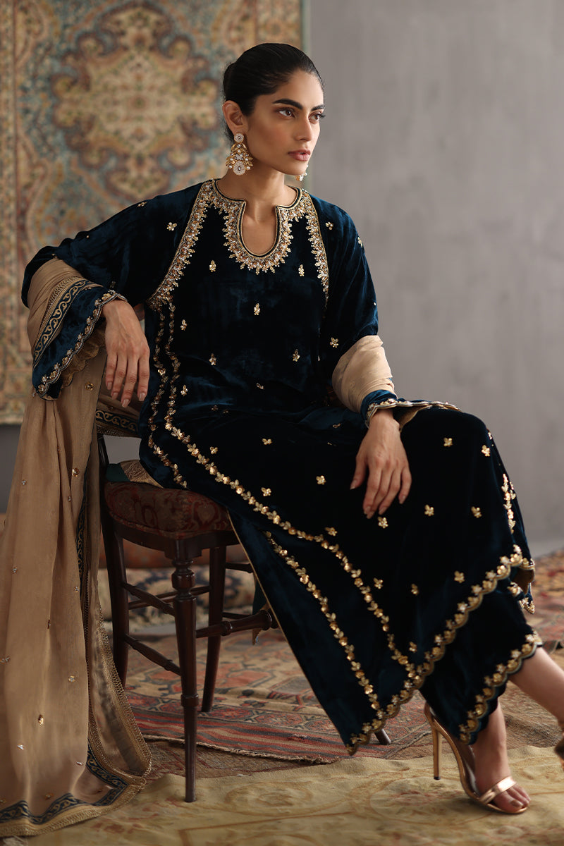 Sana Abbas | Velvet Formals | JOLINE -  Sana Abbas Ladies Clothes - Original Designer Dress - House of Maryam