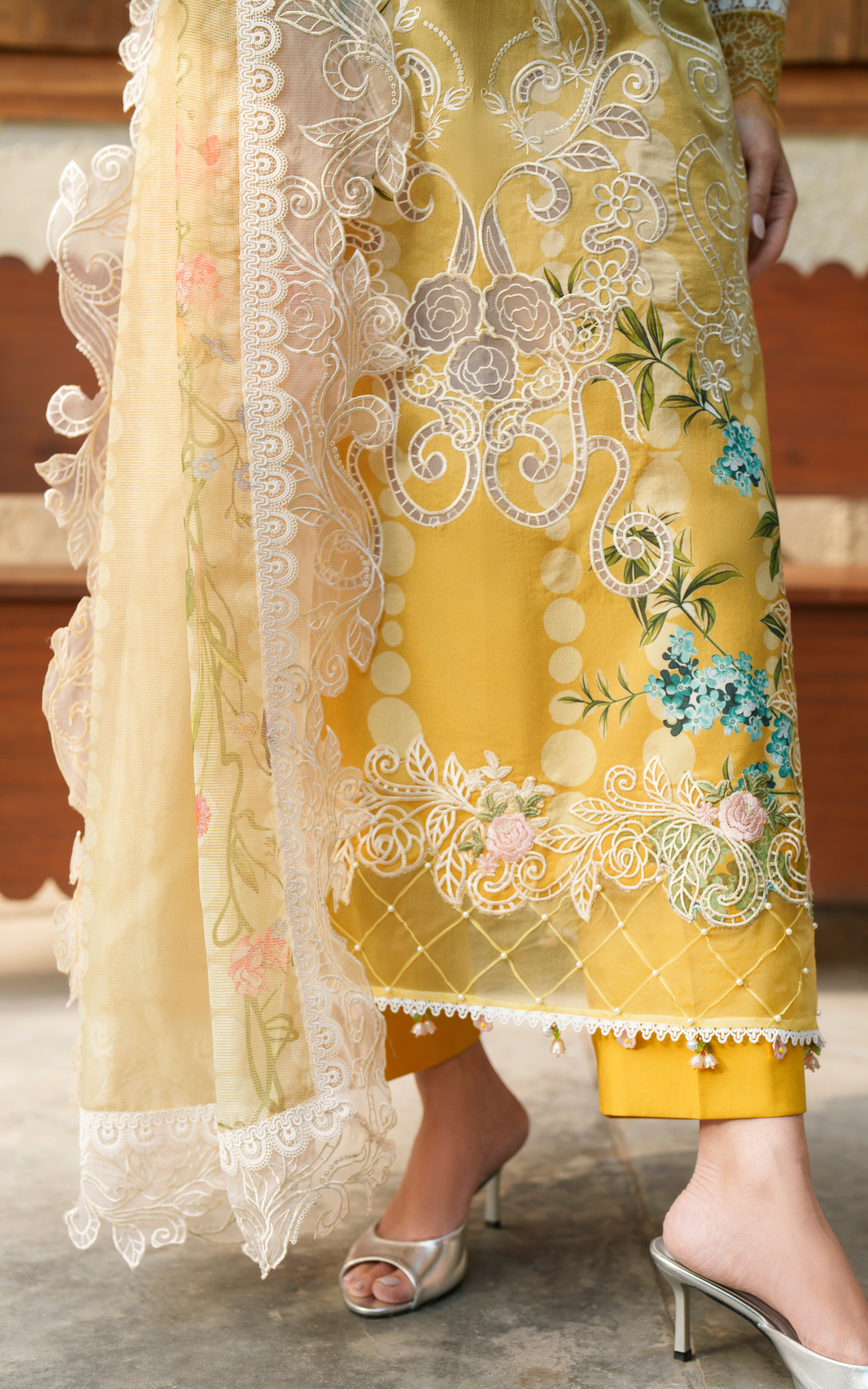 Asifa and Nabeel | Versa Luxury Lawn 26 | Sovereign Lace VUL26-02-3