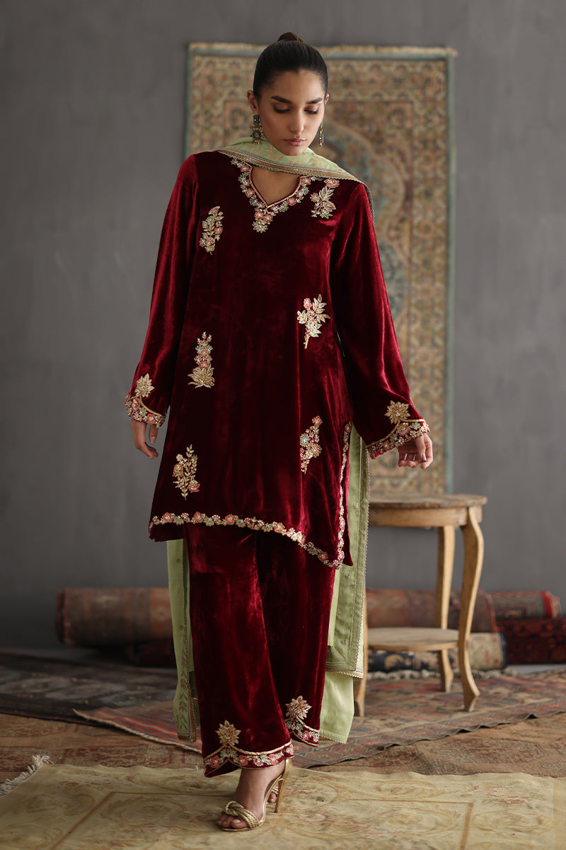 Sana Abbas | Velvet Formals | KARLA -  Sana Abbas Ladies Clothes - Original Designer Dress - House of Maryam