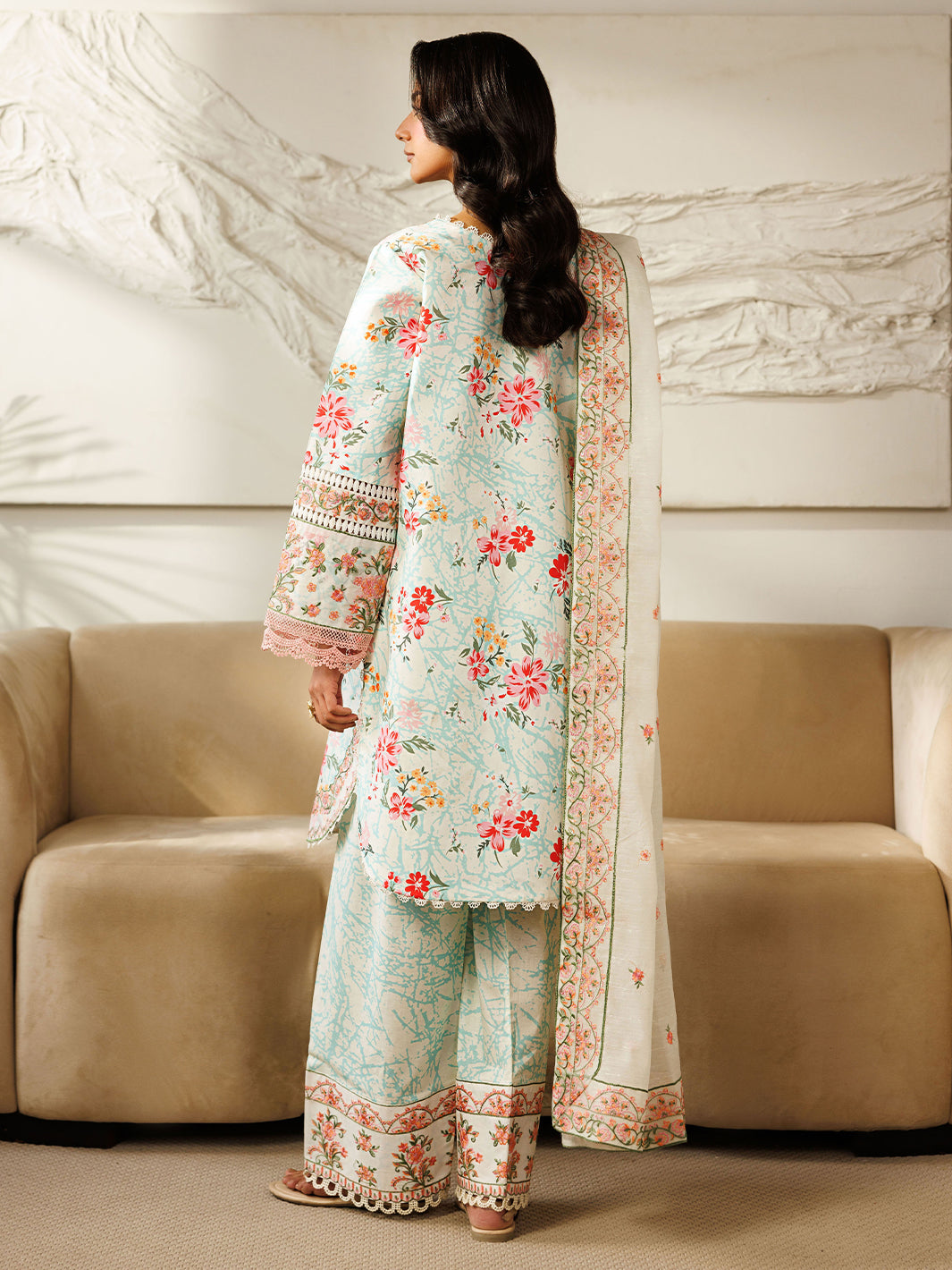 Mahnur | Leila Lawn 26 | L-05-2