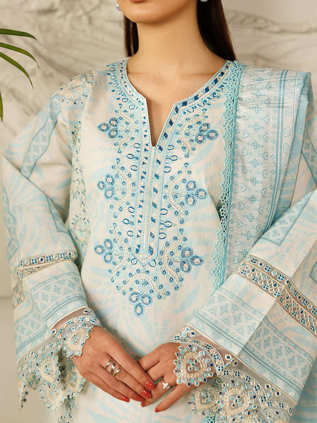 Mahnur | Leila Lawn 26 | L-10-3
