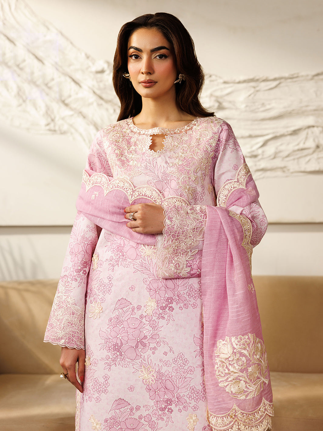 Mahnur | Leila Lawn 26 | L-12-3