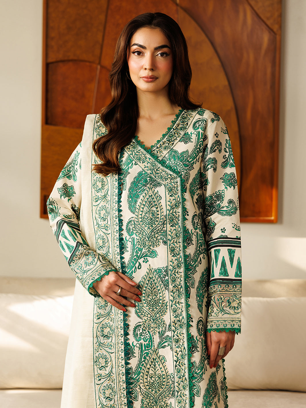 Mahnur | Leila Lawn 26 | L-14-3
