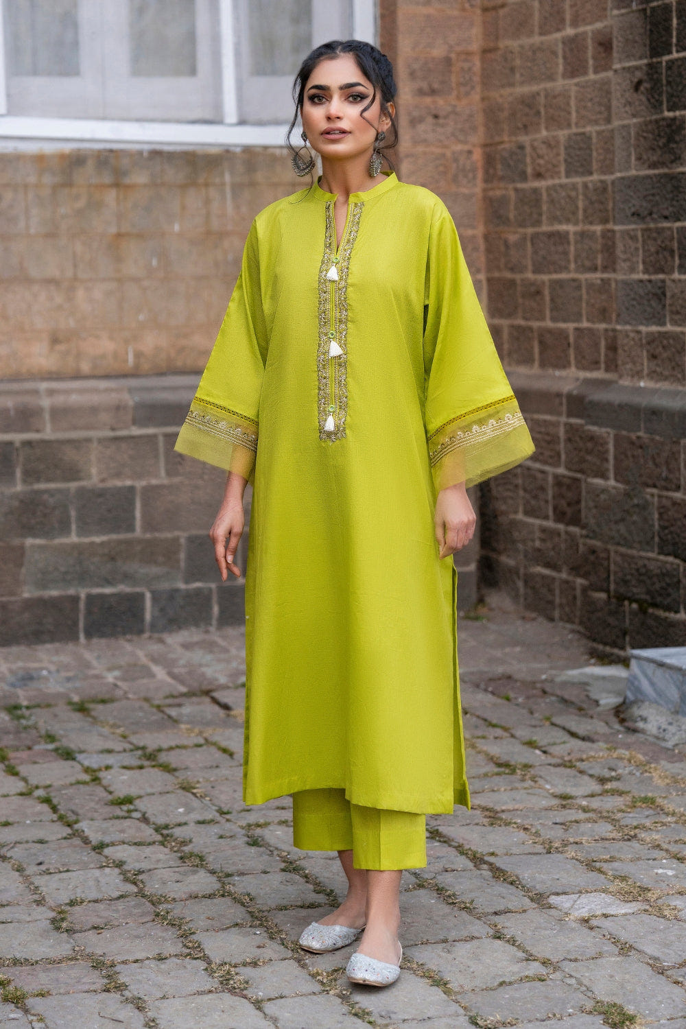 Ittehad | Embroidered Lawn | I-23 -  Ittehad Luxury - Original Designer Dress - House of Maryam