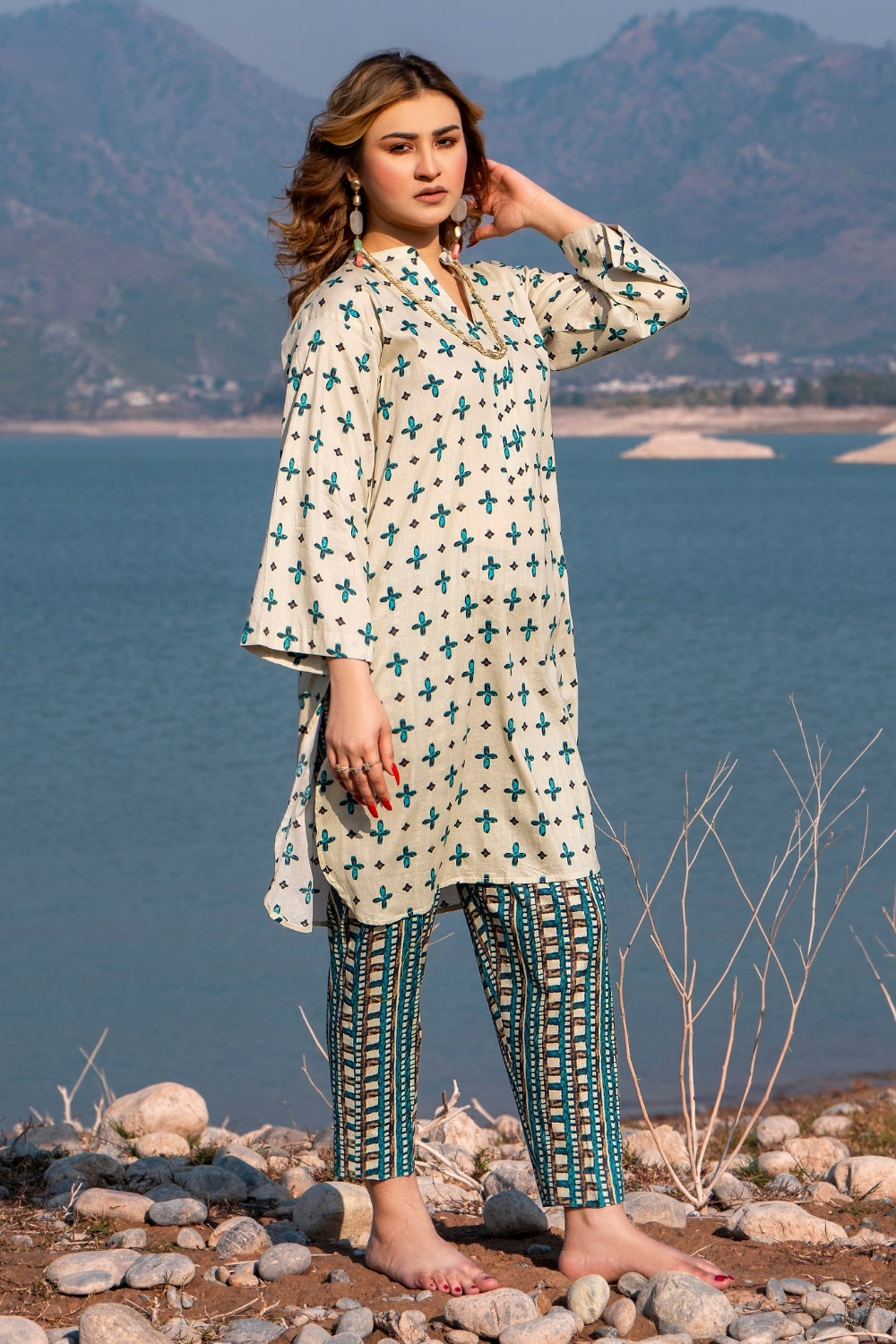 Ittehad | Embroidered Lawn | I-31 by Ittehad - House of Maryam