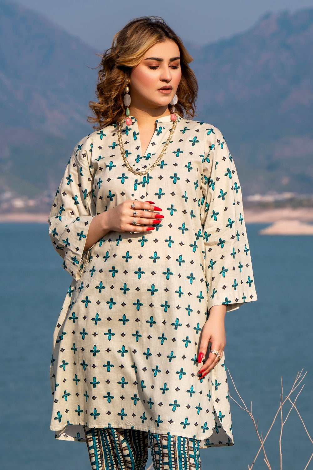 Ittehad | Embroidered Lawn | I-31 by Ittehad - House of Maryam