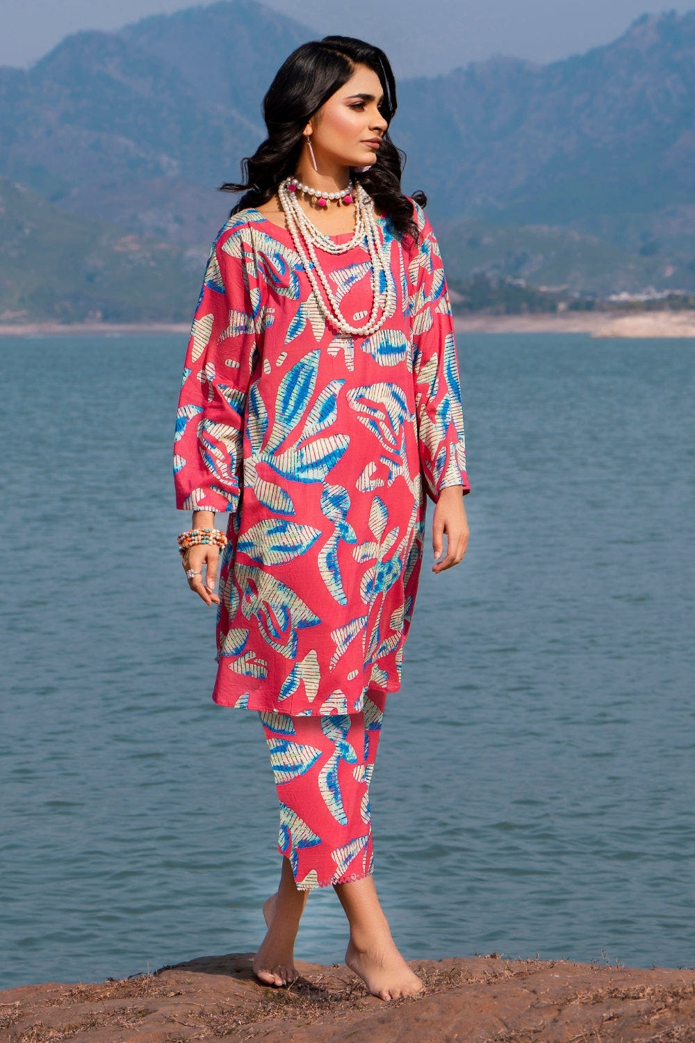 Ittehad | Embroidered Lawn | I-32 -  Ittehad Luxury - Original Designer Dress - House of Maryam