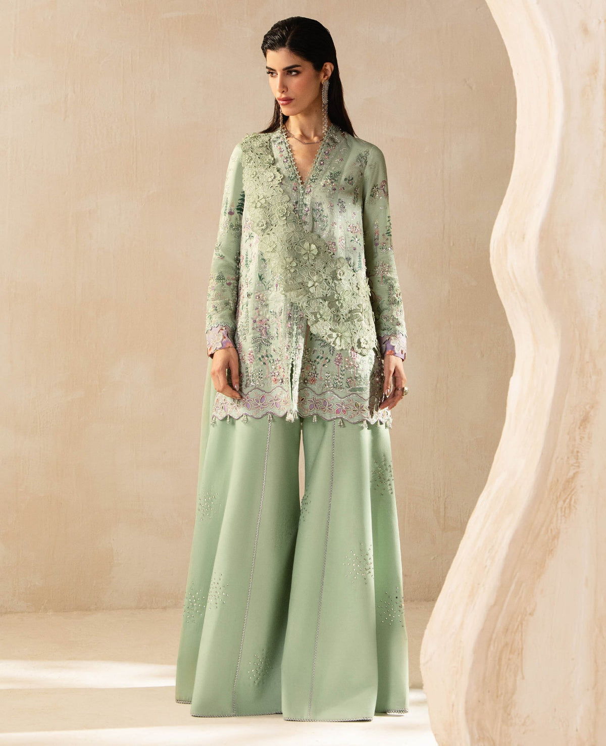 Republic Womenswear | Luxury Formal 26 | Silva, image 2