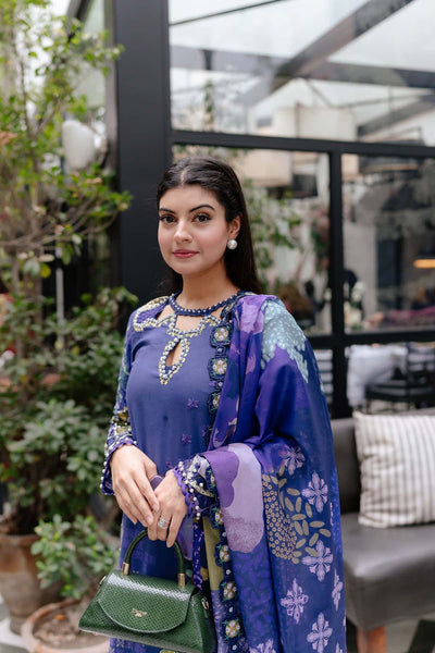 Afrozeh Lumora blue embroidered lawn suit, photo 4