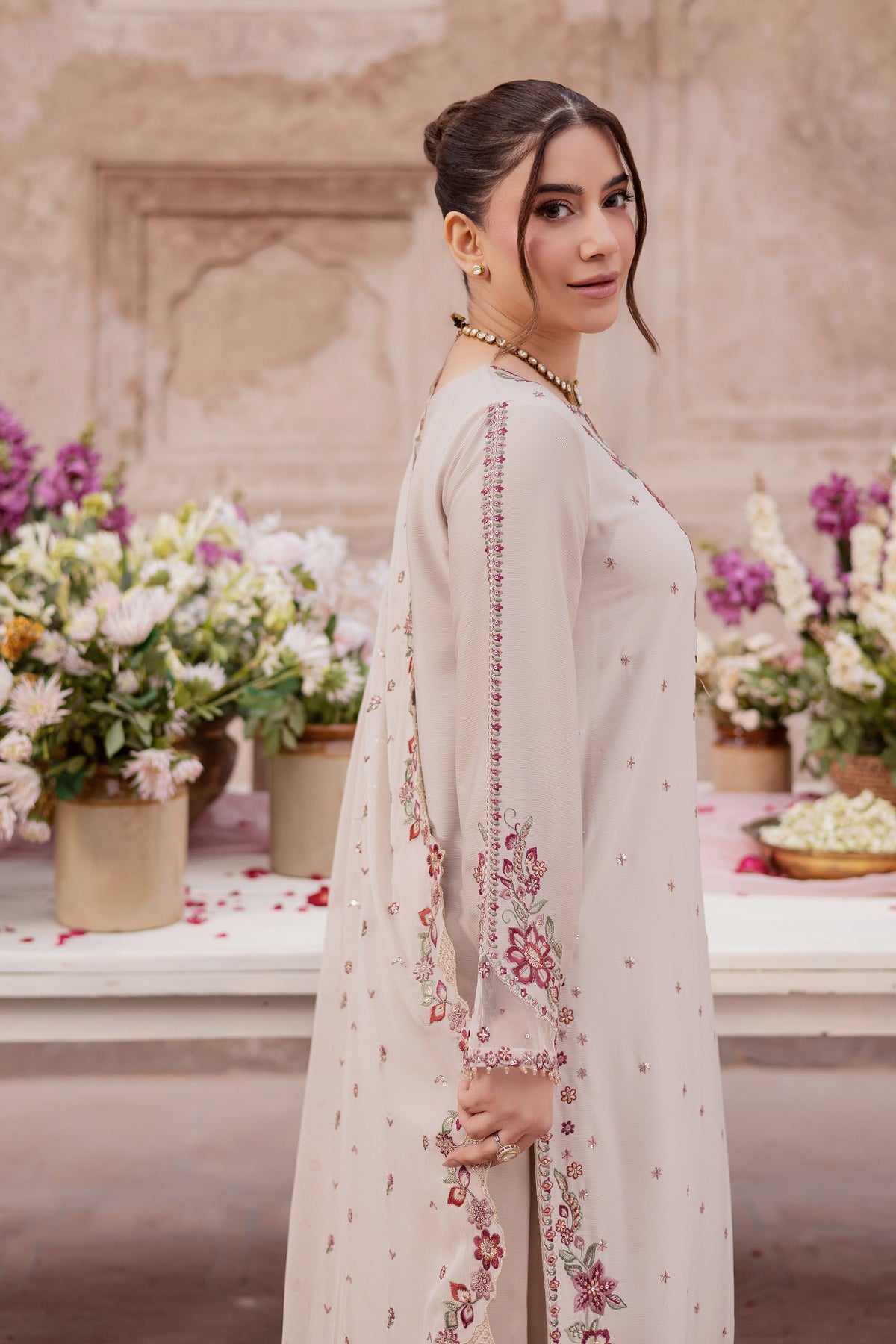 Batik | Gulmohar Festive Eid Edit 26' | Lark 3Pc, image 3