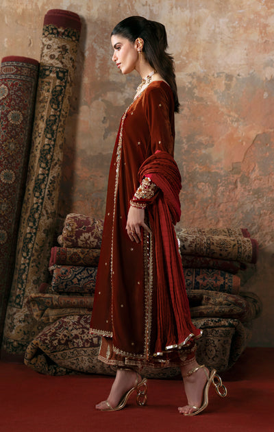 Maya | Viola Luxe Velvet 25 | MEHRI, image 4