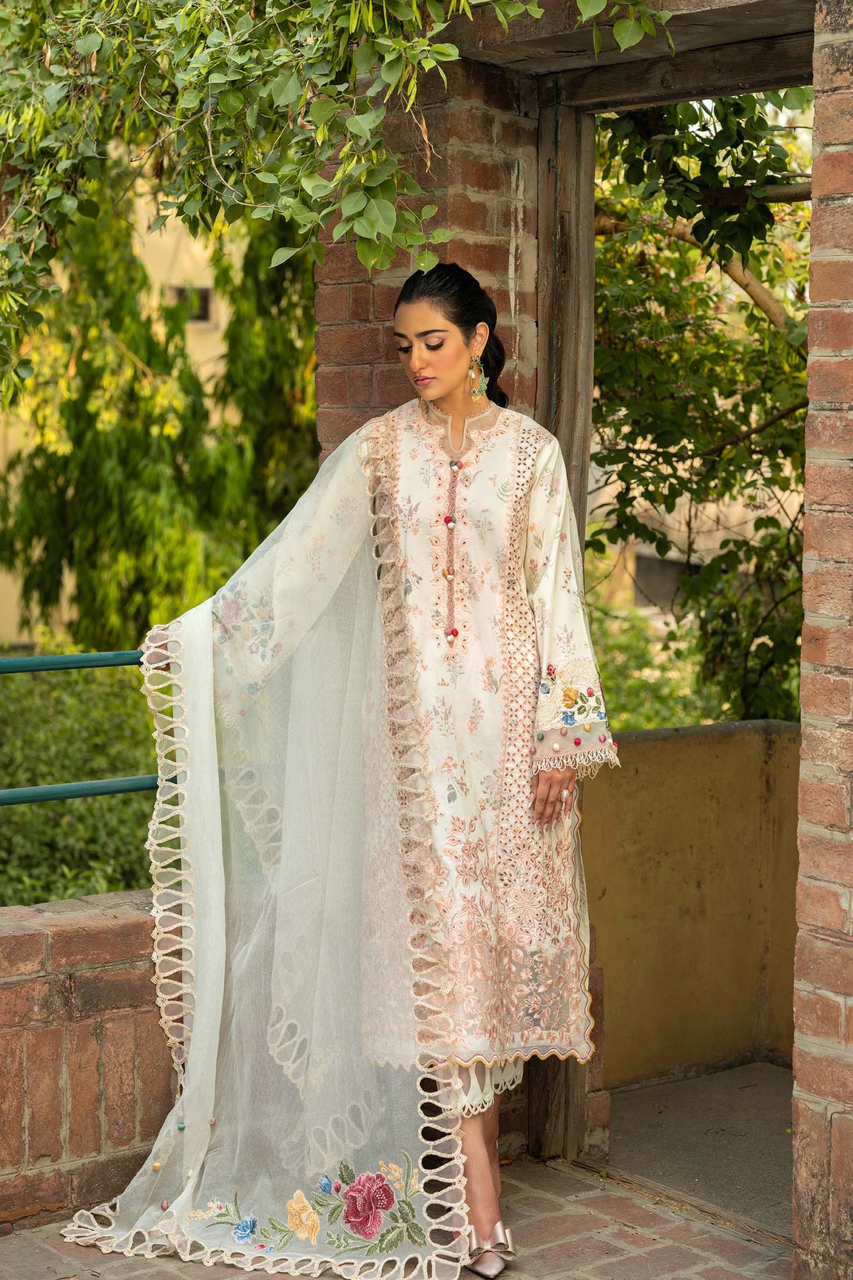 Maryam Hussain | Luxury Lawn 25 | Batik -  Maryam Hussain Ladies Clothes - Original Designer Dress - House of Maryam
