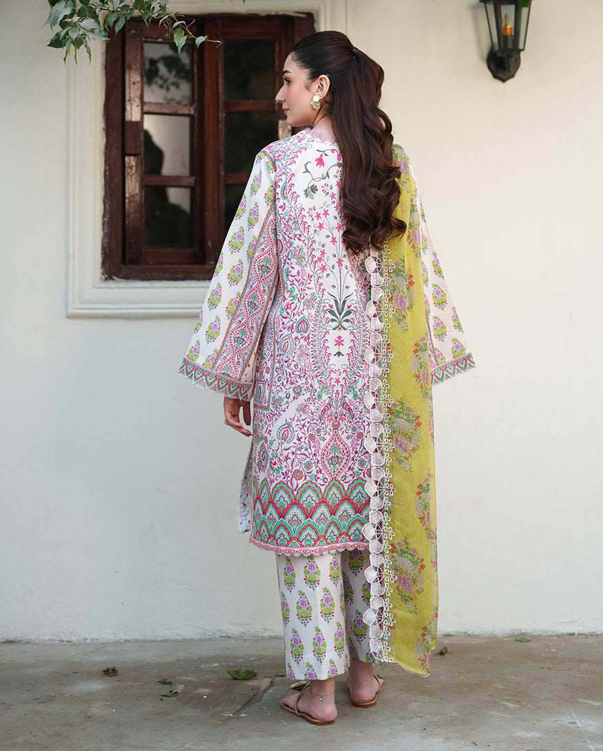 Roheenaz | Whispered Florals | Lily Drift-2