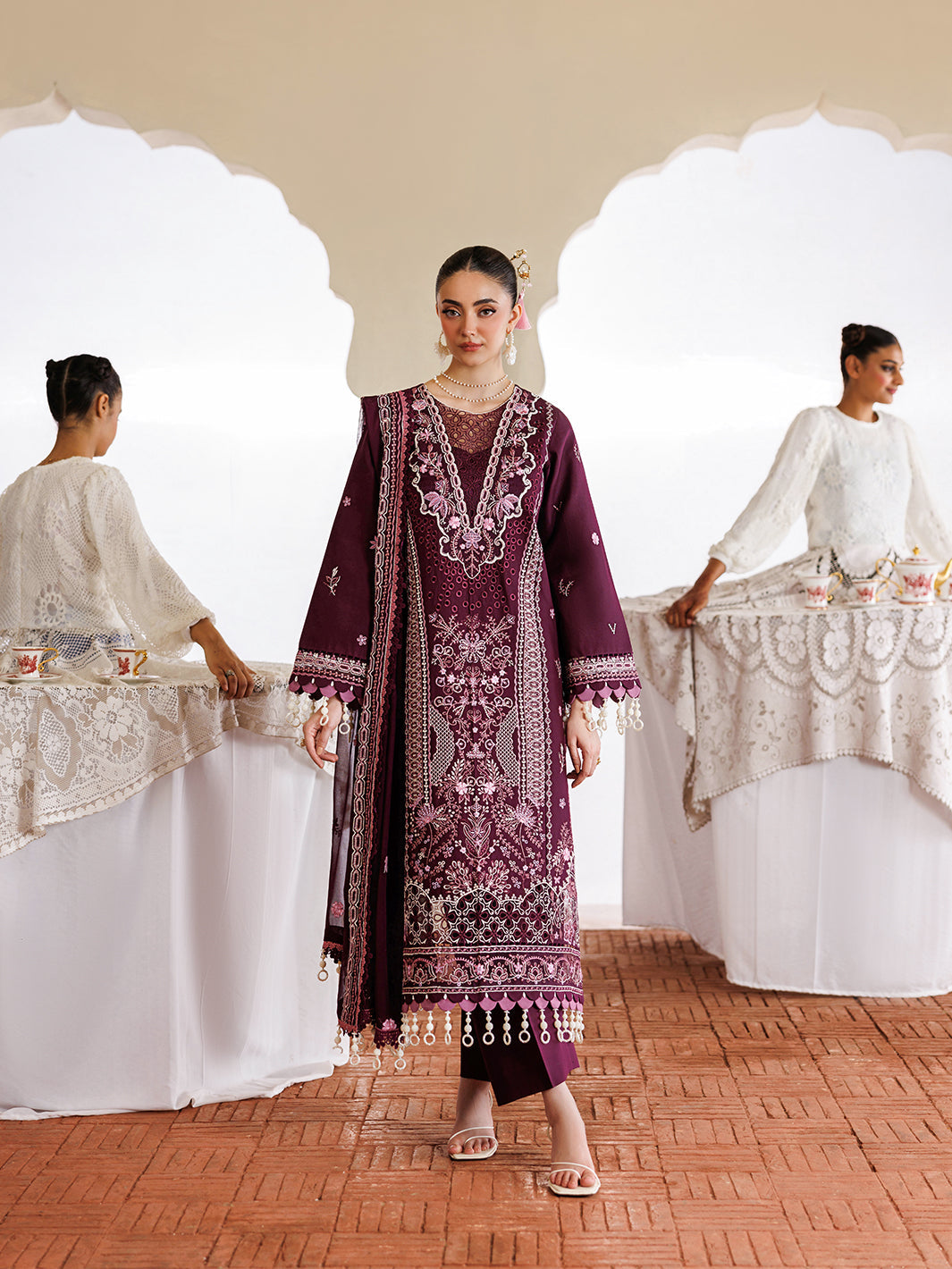 Mahnur | Morbagh Luxury Lawn 26 | M-02-4