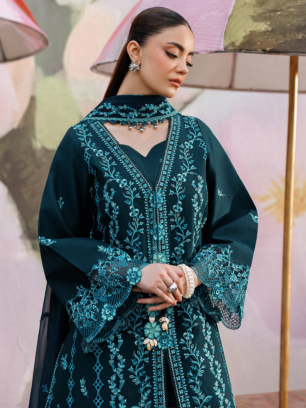 Mahnur | Morbagh Luxury Lawn 26 | M-04, image 3