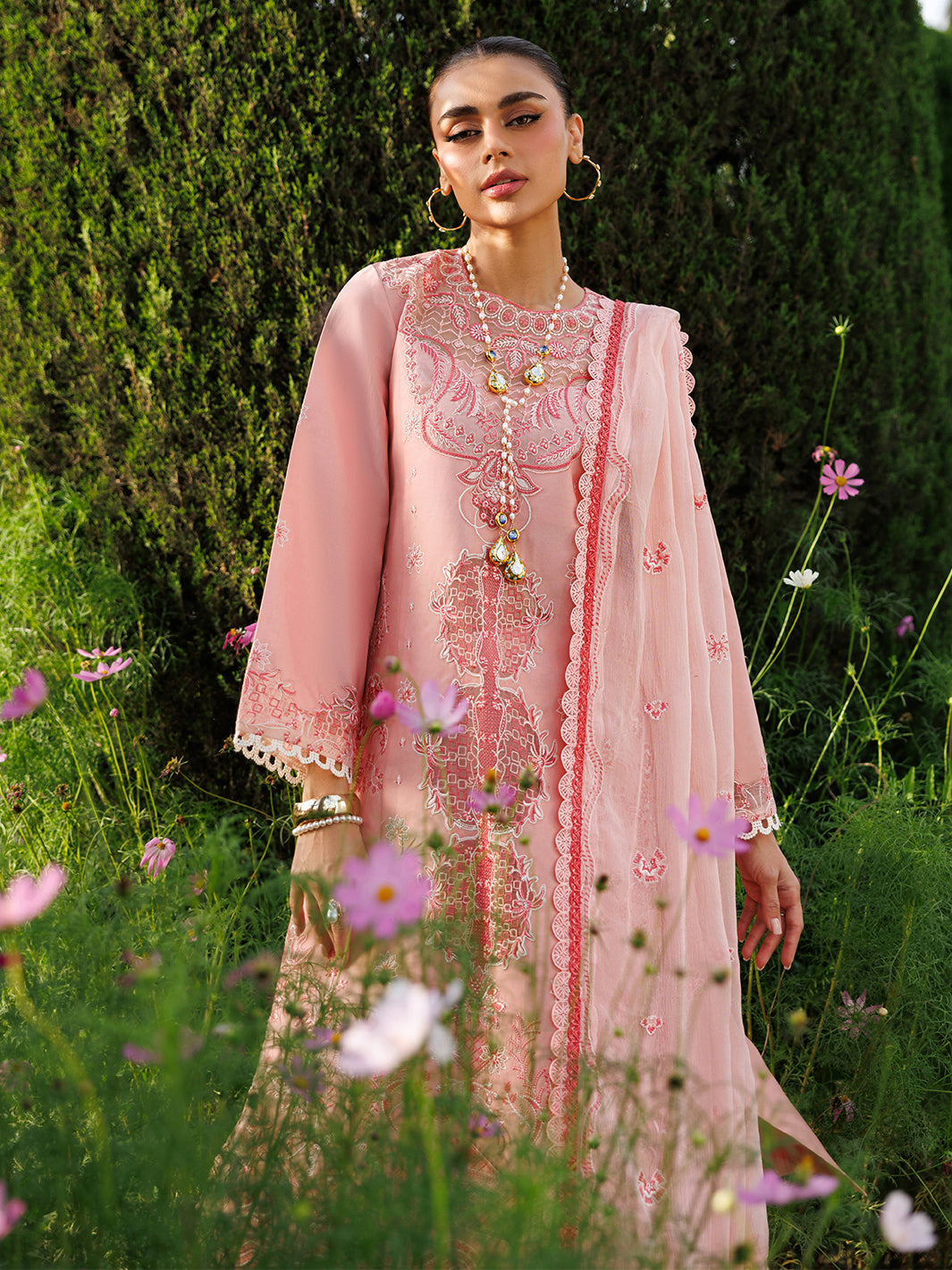 Mahnur | Morbagh Luxury Lawn 26 | M-05, image 3