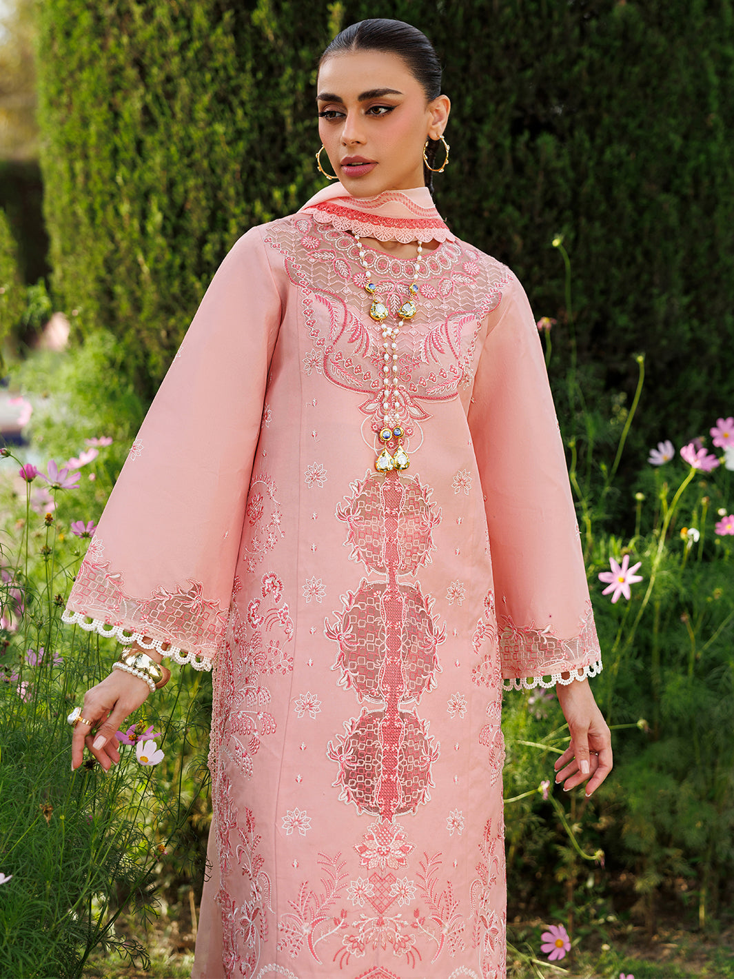 Mahnur | Morbagh Luxury Lawn 26 | M-05, image 5