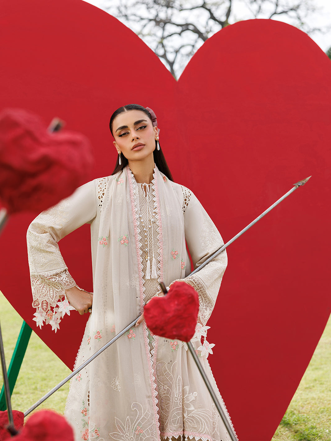 Mahnur | Morbagh Luxury Lawn 26 | M-07, image 5