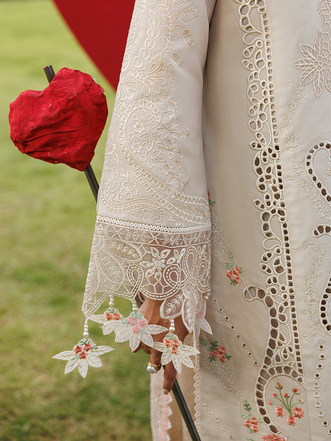 Mahnur | Morbagh Luxury Lawn 26 | M-07, image 6