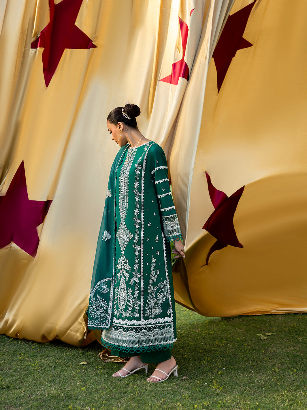 Mahnur | Morbagh Luxury Lawn 26 | M-09, image 4