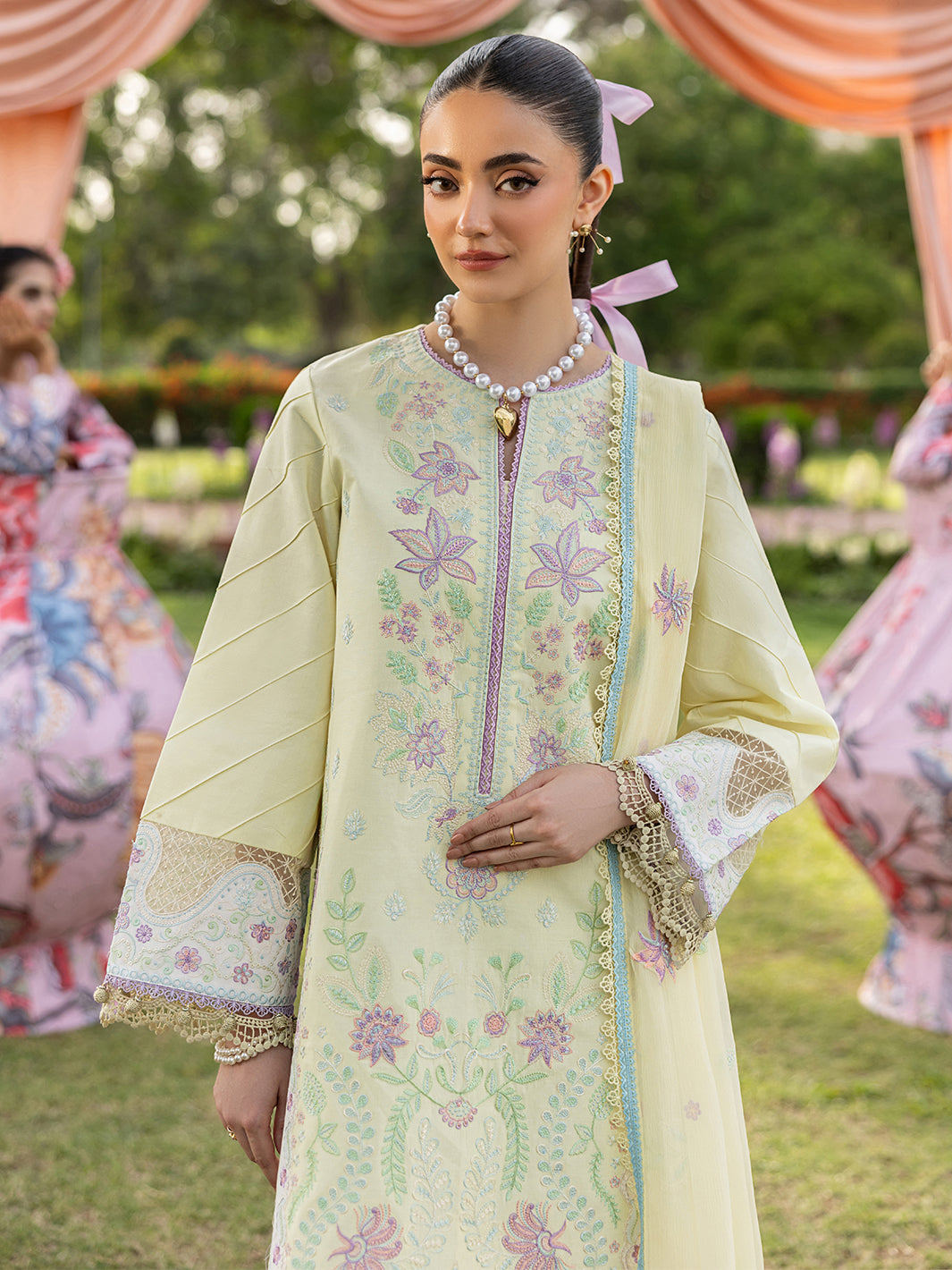 Mahnur | Morbagh Luxury Lawn 26 | M-12, image 4