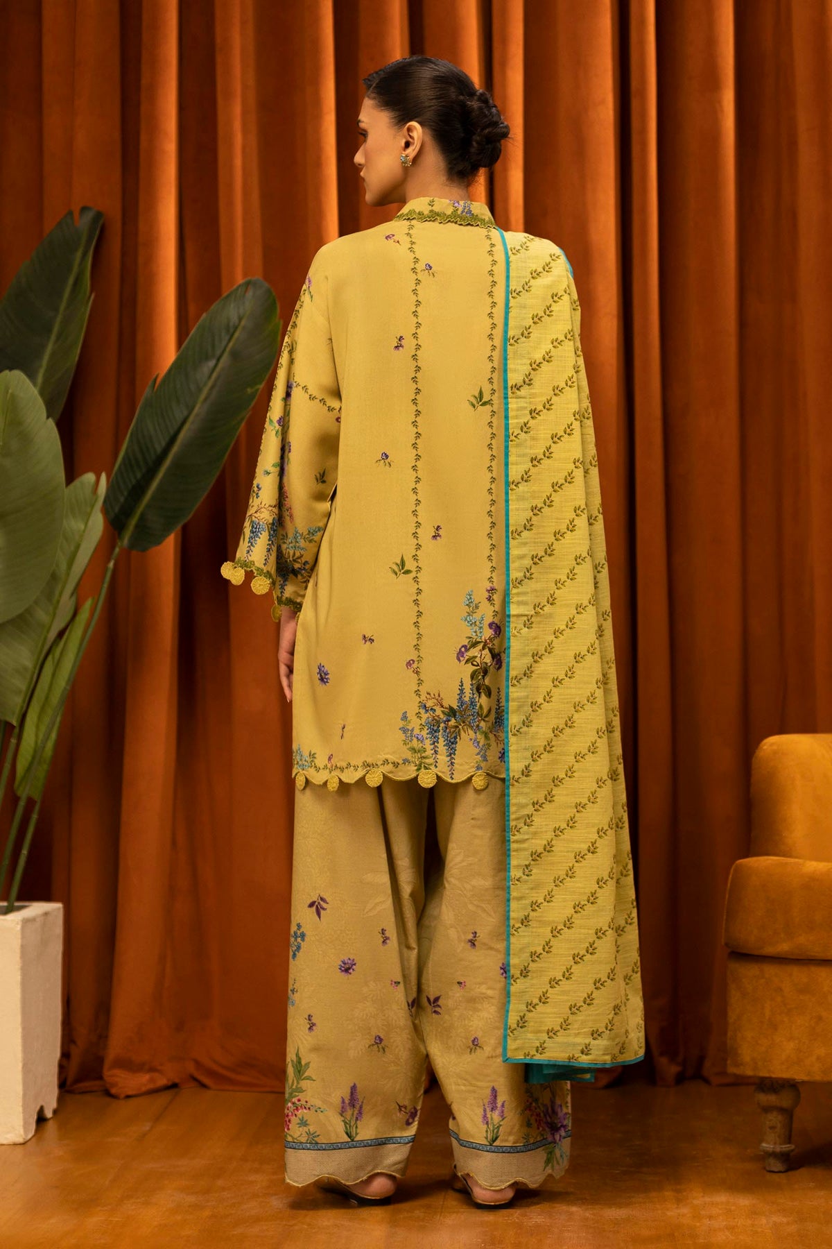 Sana Safinaz | Muzlin Winter 25 | 013A-2