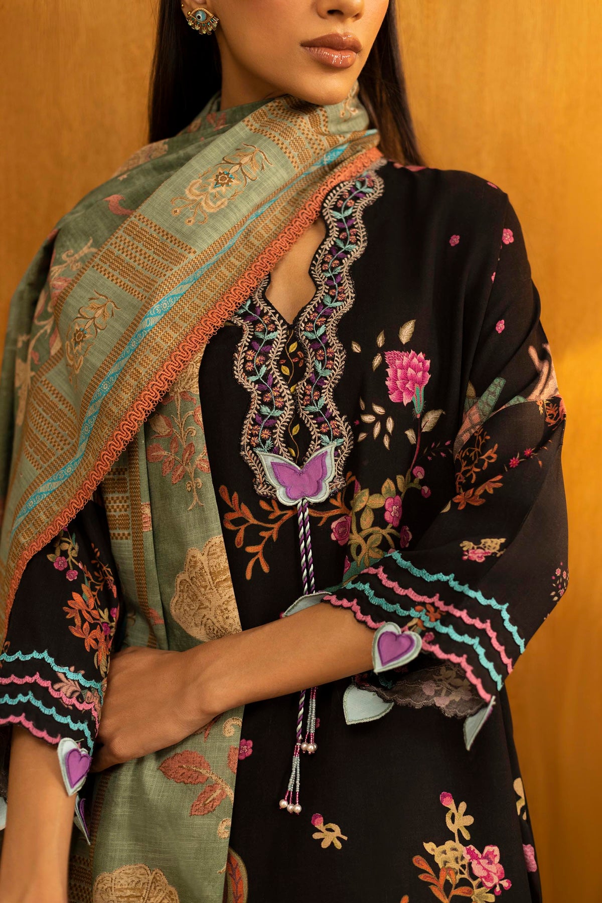 Sana Safinaz | Muzlin Winter 25 | 014B-4
