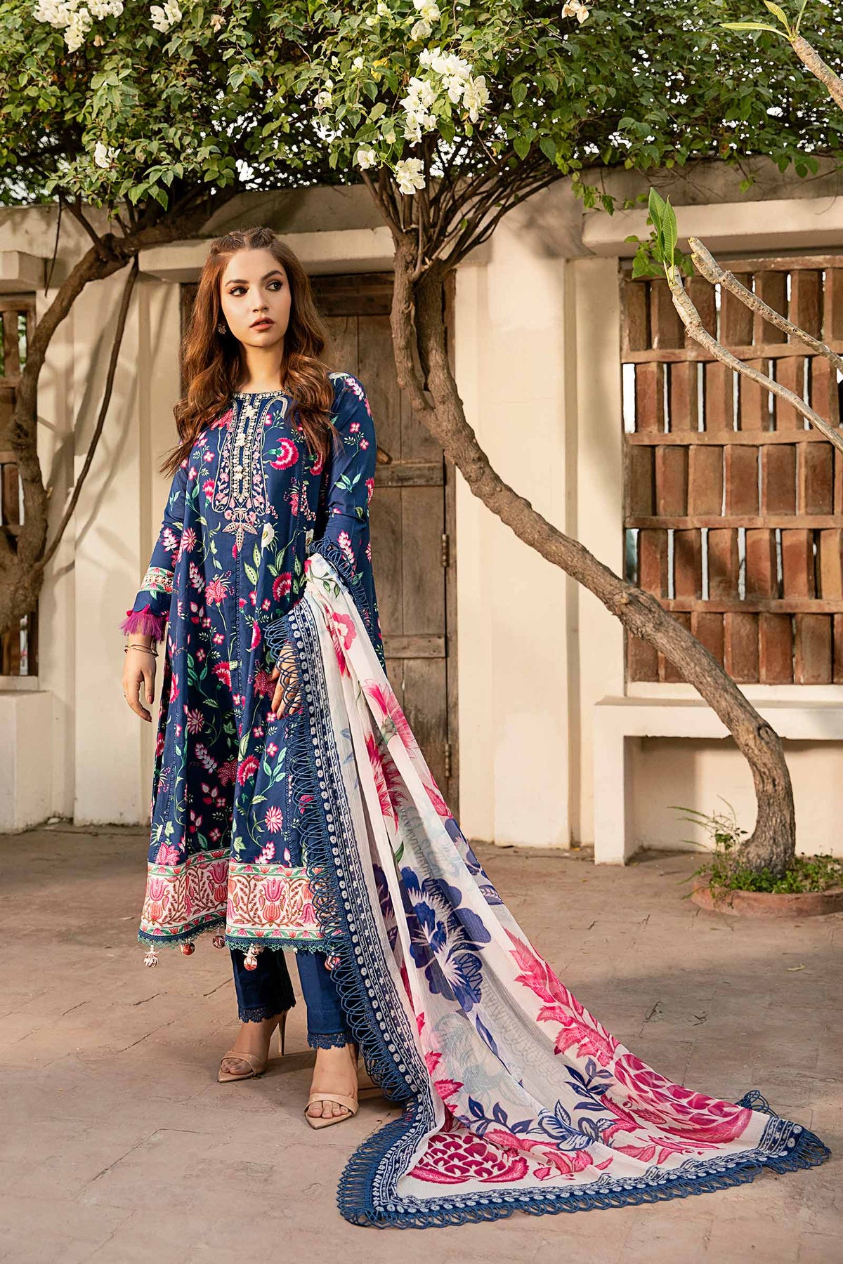 Maria B | Eid Basic Lawn | MB-CUS25-901B -  Maria B Ladies Clothes - Original Designer Dress - House of Maryam