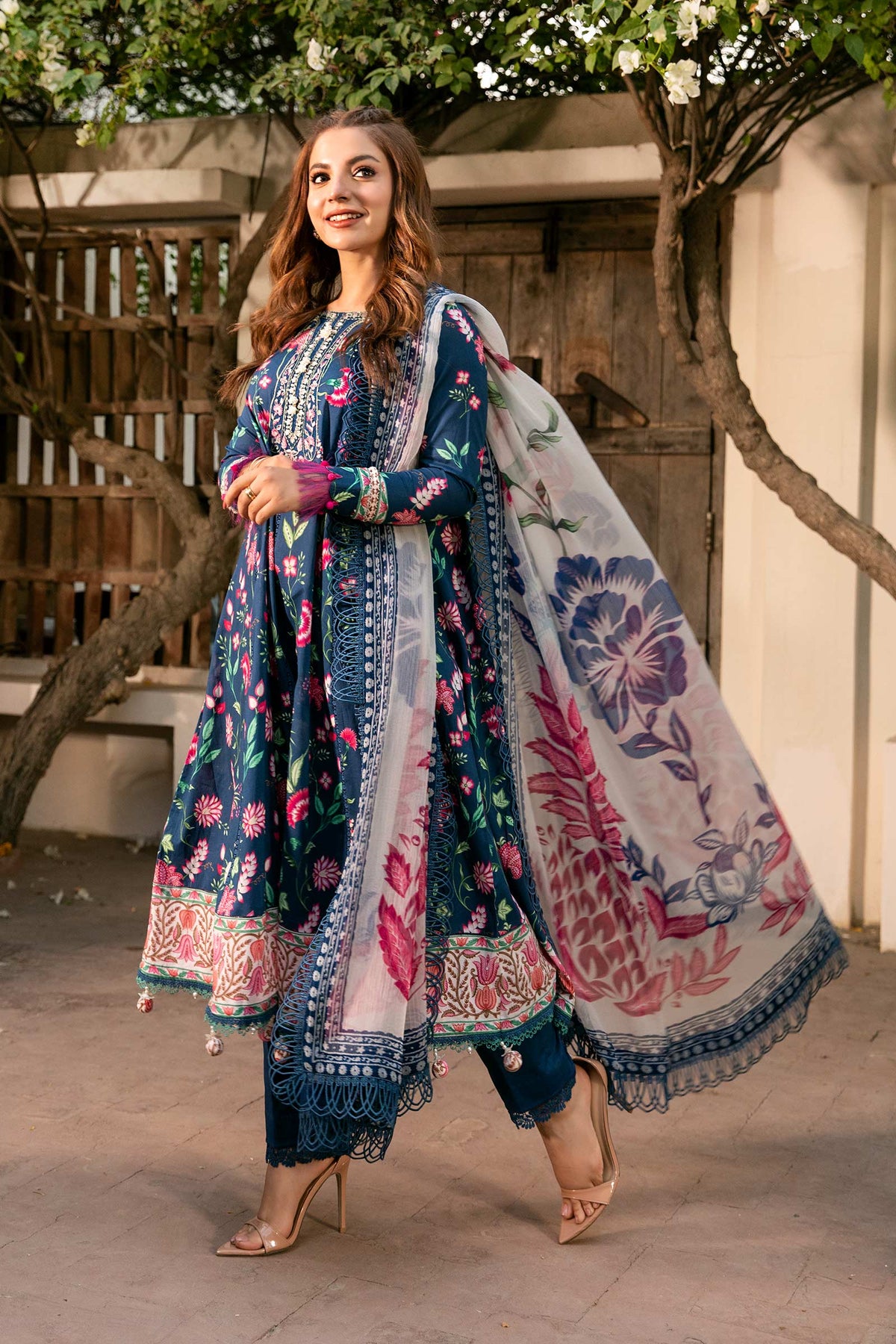 Maria B | Eid Basic Lawn | MB-CUS25-901B -  Maria B Ladies Clothes - Original Designer Dress - House of Maryam