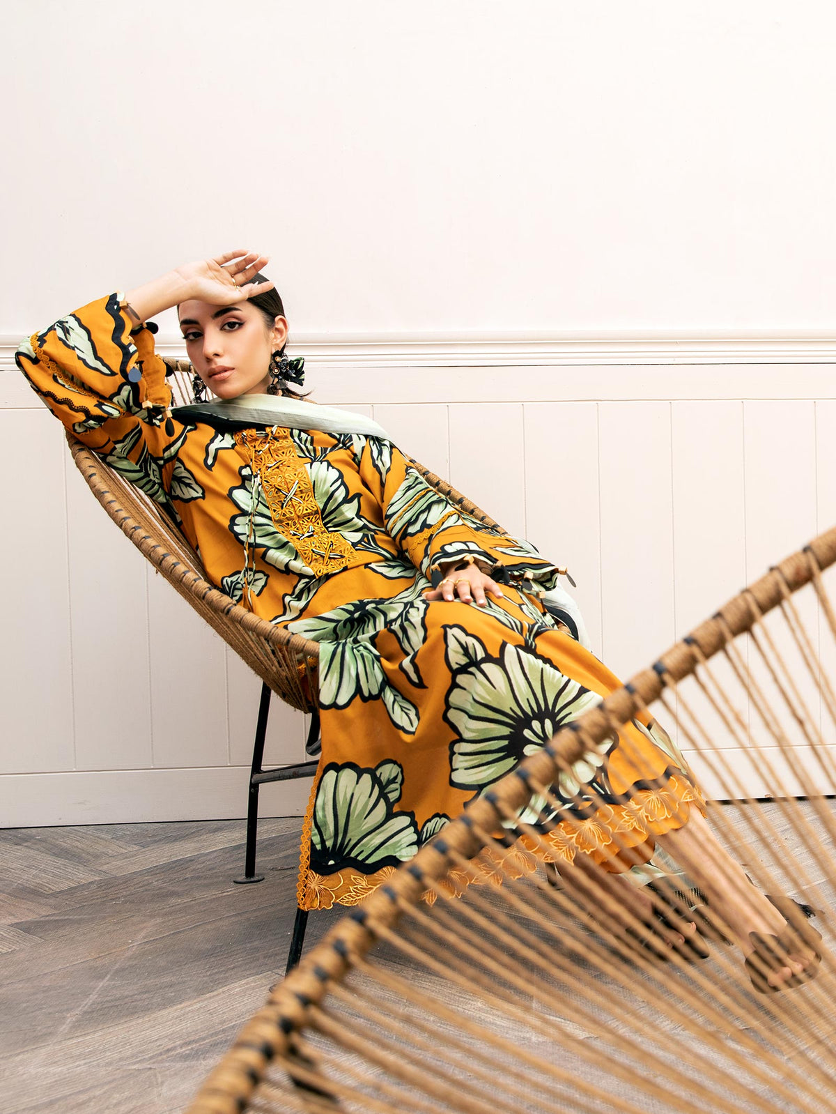 Maria B | Eid Basic Lawn | MB-CUS25-902A -  Maria B Ladies Clothes - Original Designer Dress - House of Maryam