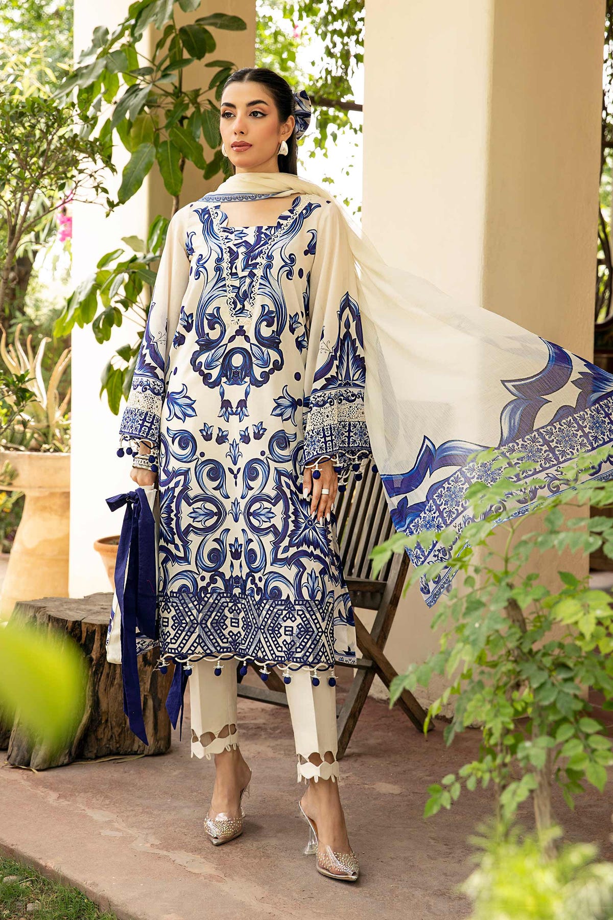 Maria B | Eid Basic Lawn | MB-CUS25-904A -  Maria B Ladies Clothes - Original Designer Dress - House of Maryam